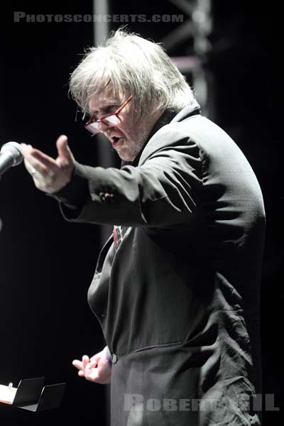 GLENN BRANCA ENSEMBLE - 2011-05-28 - PARIS - Espace Charlie Parker - Grande Halle - 